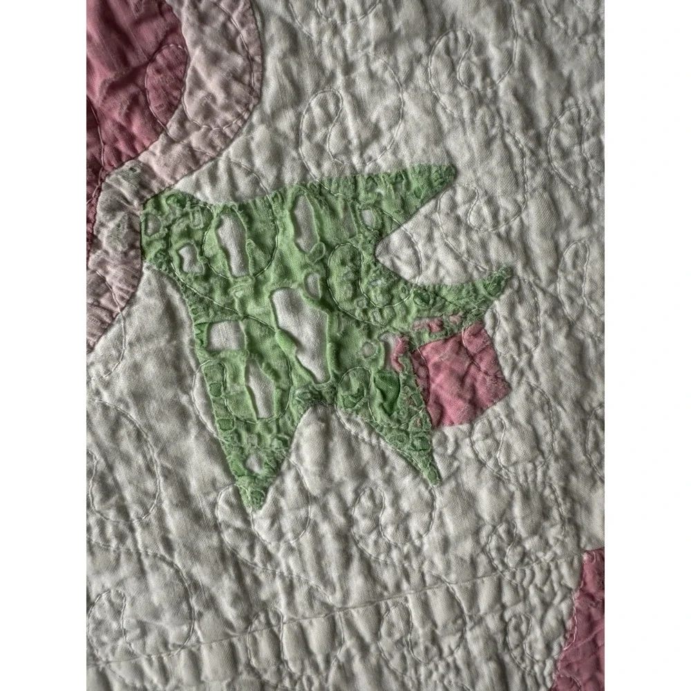 Vintage Wild Rose Quilt w/Hand-Stitched Floral Border, 1930s (78